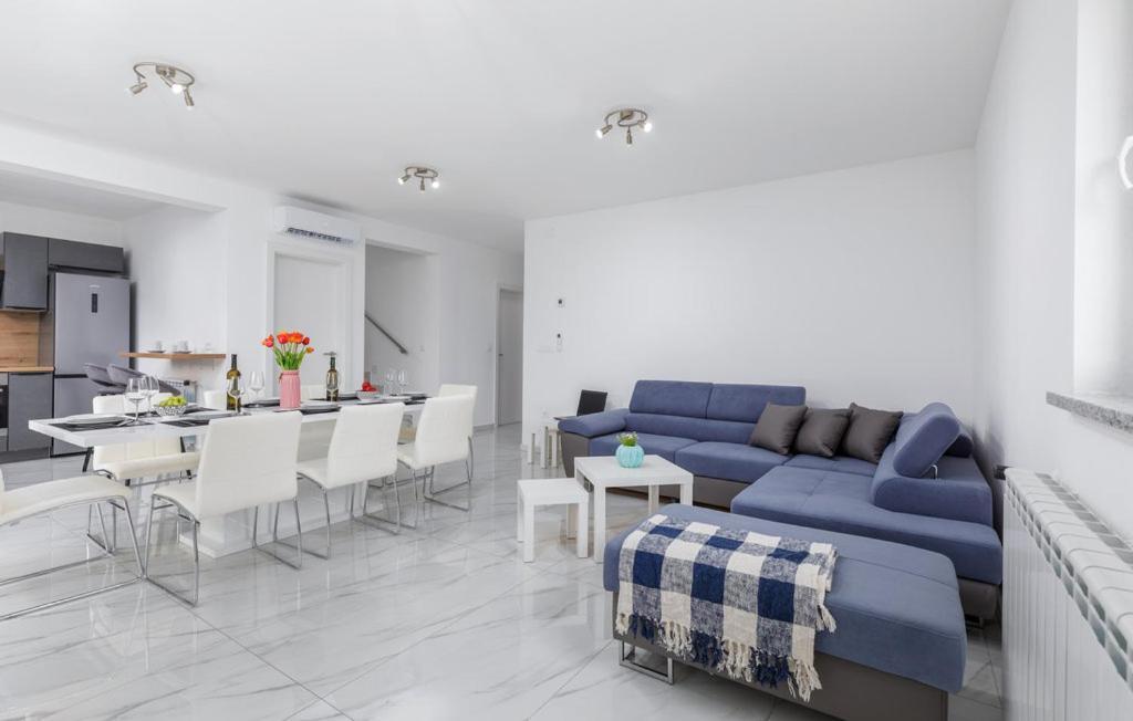 Villa Nikolina - Luxury Villa With 5 Bedrooms And Swimming Pool Воднян Экстерьер фото